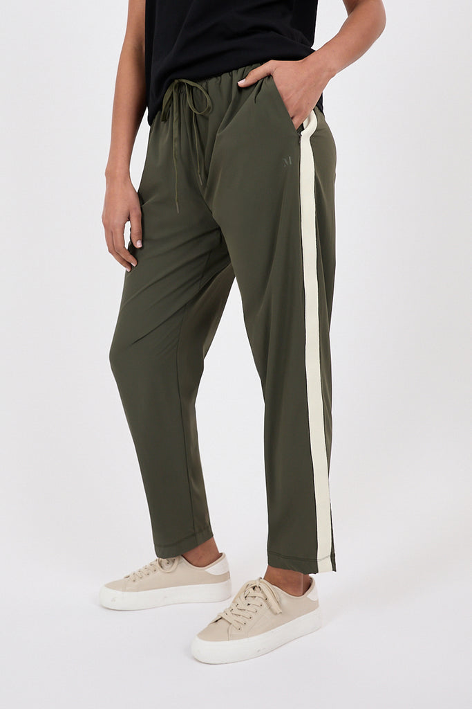 【DAN】Transport Trousers運パンOLIVE Transit Pant - Olive | marlowstore.com