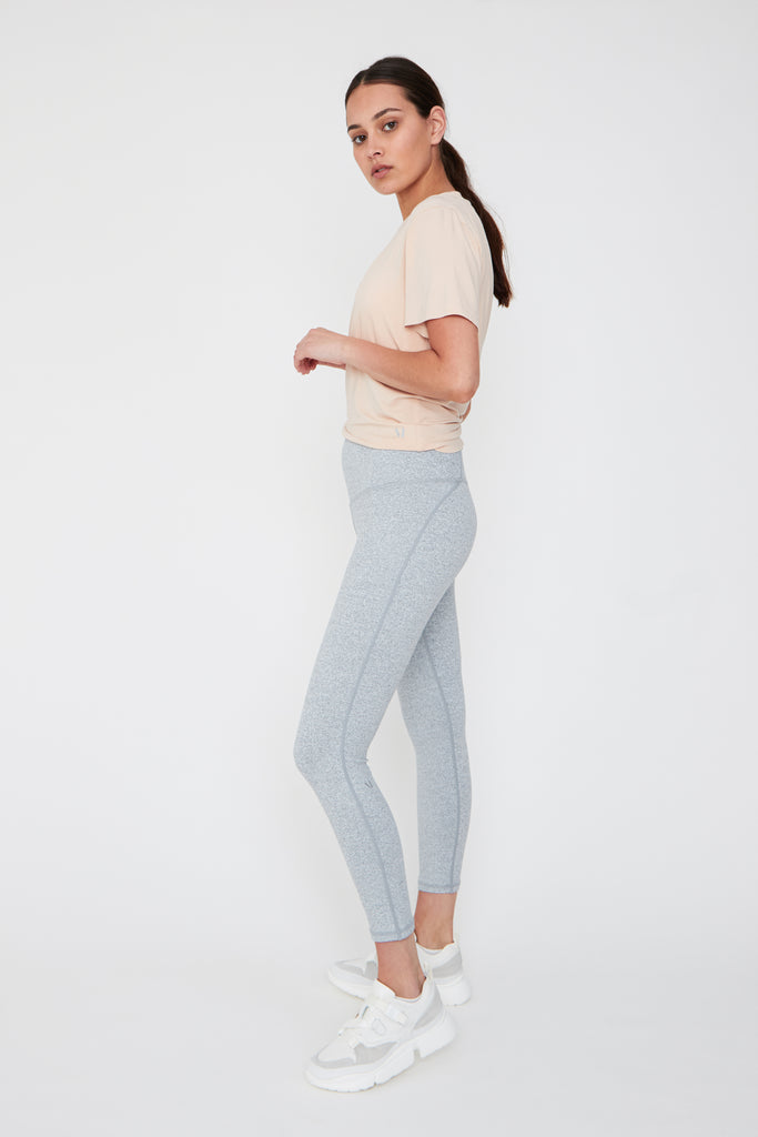 7/8 Charge Legging - Silver Marle